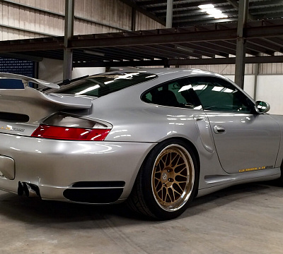 Фото дисков HRE 300 на Porsche 911 V
