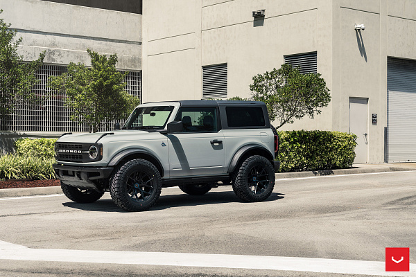 Фото дисков Vossen HF6-4 Черный сатин на Ford Bronco