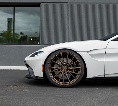 Фото дисков Vossen HF-4T на Aston Martin Vantage 4