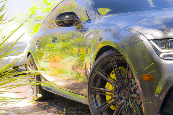 Фото дисков CEC C882 Глянцевый темный лак на Audi A/RS 7 (4G)