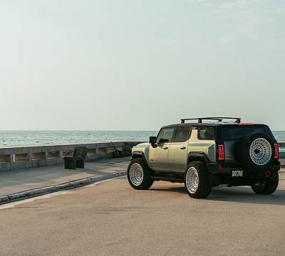Фото дисков Vossen LCX-04 на GMC Hummer EV