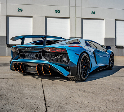 Фото дисков Strasse Wheels SV5-RS Performance на Lamborghini Aventador