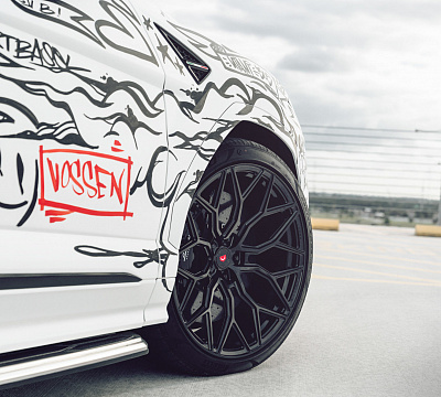 Фото дисков Vossen S17-01 на Lamborghini Urus