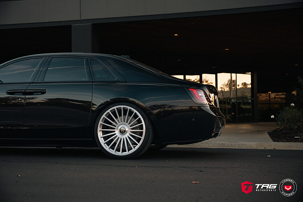 Фото дисков Vossen GEN-04 Сатиновый лак на Rolls-Royce Ghost II