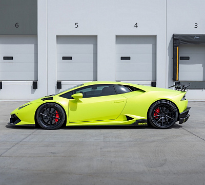 Фото дисков Strasse Wheels SV10T Deep Concave FS на Lamborghini Huracan