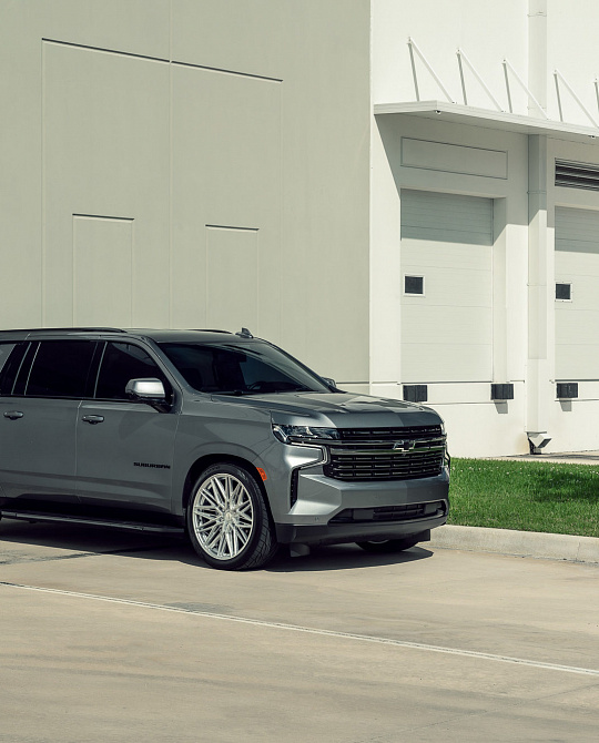 Фото дисков HF6-5 Серебро на Chevrolet Suburban XII