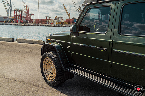 Фото дисков Vossen LC3-12 Глянцевая шампань на Mercedes-Benz G-Class III