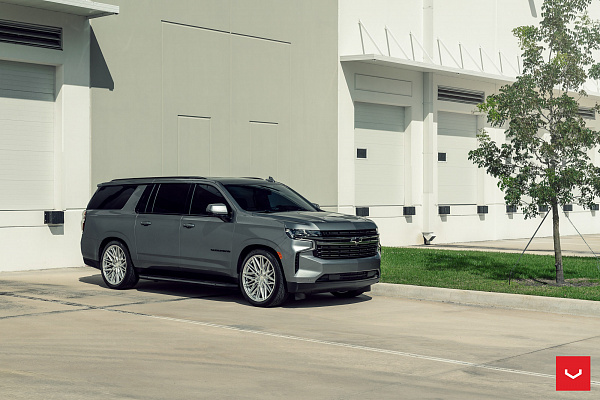 Фото дисков Vossen HF6-5 Серебро на Chevrolet Suburban XII