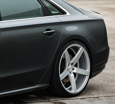 Фото дисков Vossen CV3 на Audi A/S 8 (D4)