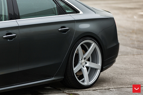 Фото дисков Vossen CV3 Серебро на Audi A/S 8 (D4)