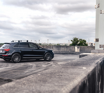 Фото дисков Vossen VFS-2 на Audi Q5 (8R)
