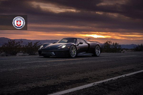 Фото дисков HRE P101 Глянцевый темный лак на Porsche 918 Spyder
