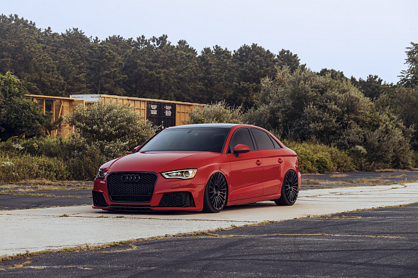 Фото дисков Rotiform BUC Черный сатин на Audi A/S/RS 3 (8V)