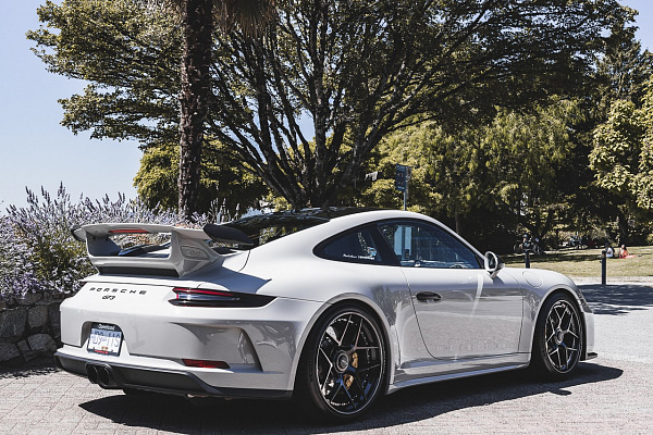 Фото дисков Brixton Forged PF7 Черный глянец на Porsche 911 VII