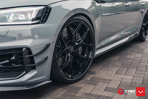 Фото дисков Vossen HF-5 Черный глянец на Audi A/S/RS 5 (F5)