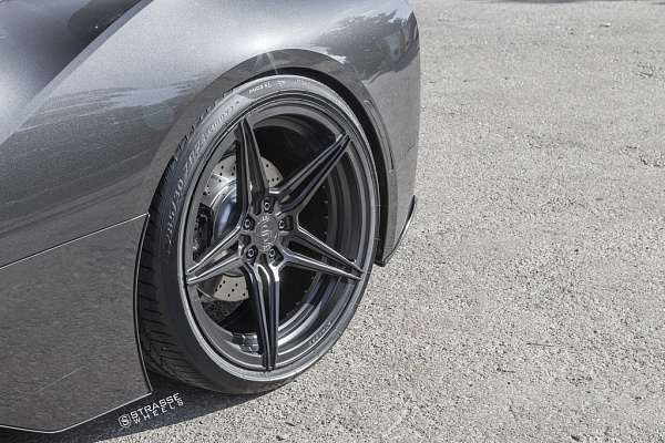 Фото дисков Strasse Wheels SV2 Deep Concave Duoblock Черный сатин на BMW i8