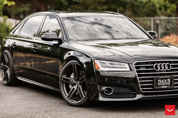 Audi A8 (D4)