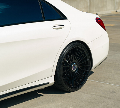 Фото дисков Vossen HF-8 на Mercedes-Benz S-Class (W222, C217)