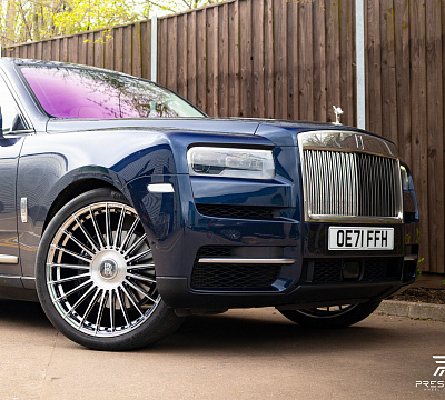 Фото дисков Vossen HF-8 на Rolls-Royce Cullinan