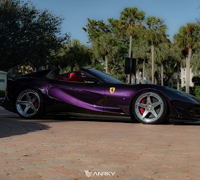 Фото дисков Anrky RS5.3 на Ferrari 812