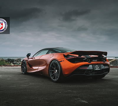 Фото дисков HRE P104SC на McLaren 720S