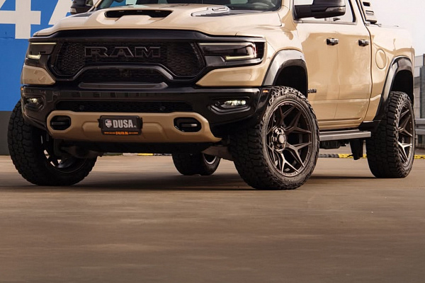 Фото дисков 4PLAY 4P06 Сатиновая бронза на Ram 1500 V
