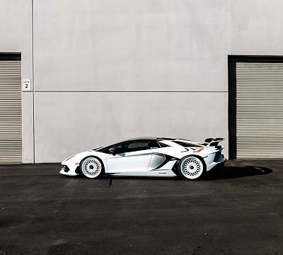 Фото дисков HRE 501 на Lamborghini Aventador