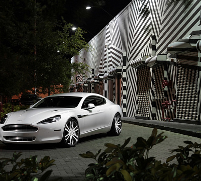 Фото дисков Savini SV35 на Aston Martin Rapide 2