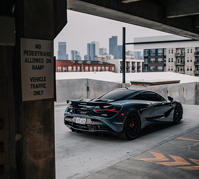 Фото дисков Brixton Forged CM6-R на McLaren 720S