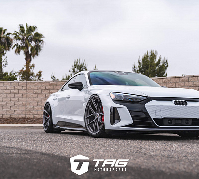 Фото дисков HRE P101SC на Audi E-tron GT
