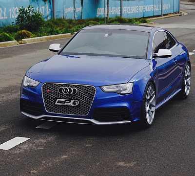 Фото дисков HRE FF01 на Audi A/S/RS 5 (8T)