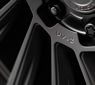 Фото дисков Vossen UV-3 на Land Rover Range Rover Sport II