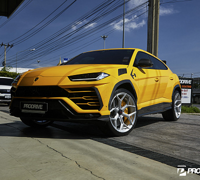 Фото дисков NOVITEC NL4 на Lamborghini Urus