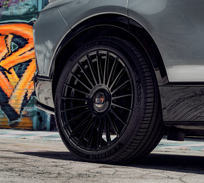 Фото дисков Vossen HF-8 на Cadillac Lyriq