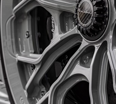 Фото дисков Brixton Forged PF14 R / RS на Lamborghini Huracan
