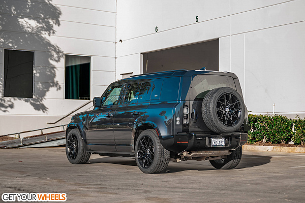 Фото дисков HRE FF10 Черный сатин на Land Rover Defender II