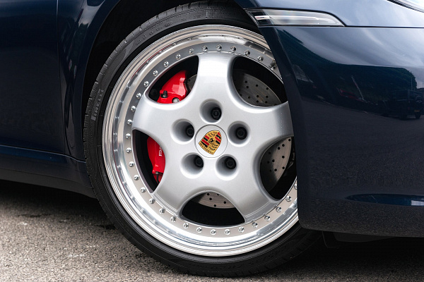 Фото дисков Kahn Cup 1 Remastered 3-Piece  на Porsche 911 VIII