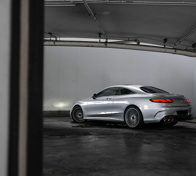 Фото дисков Vossen S17-16 на Mercedes-Benz S-Class (W222, C217)