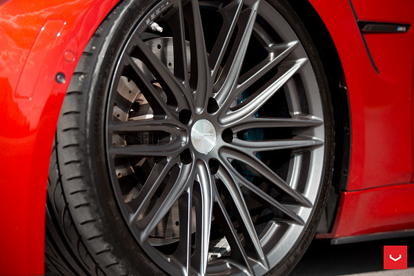 Фото дисков Vossen VFS-4 Глянцевый графит на BMW 3/M3 (F3x/F80)