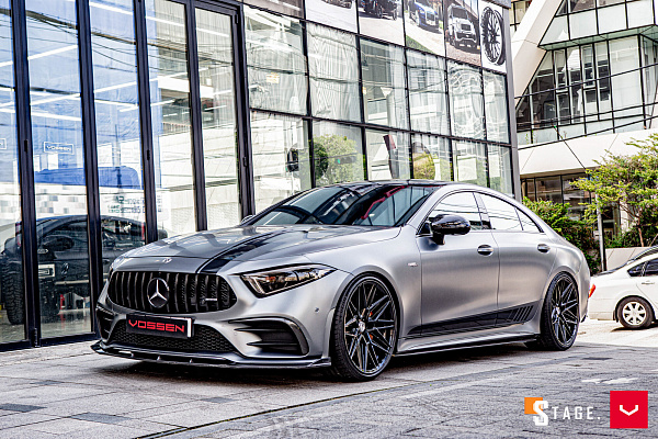Фото дисков Vossen HF-7 Черный глянец на Mercedes-Benz CLS (C257)