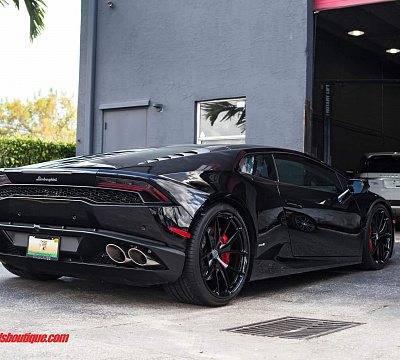 Фото дисков HRE P101 на Lamborghini Huracan