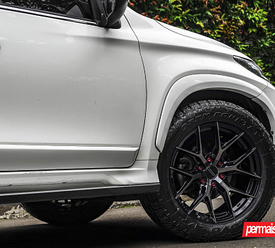 Фото дисков Vossen HF6-4 на Mitsubishi Pajero Sport III