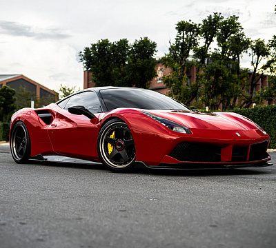 Фото дисков Vossen GEN-01 (3-Piece) на Ferrari 488