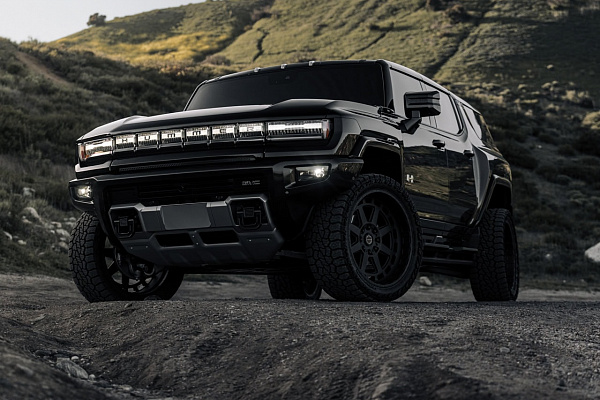Фото дисков Brixton Forged BX01-M Черный матовый на GMC Hummer EV