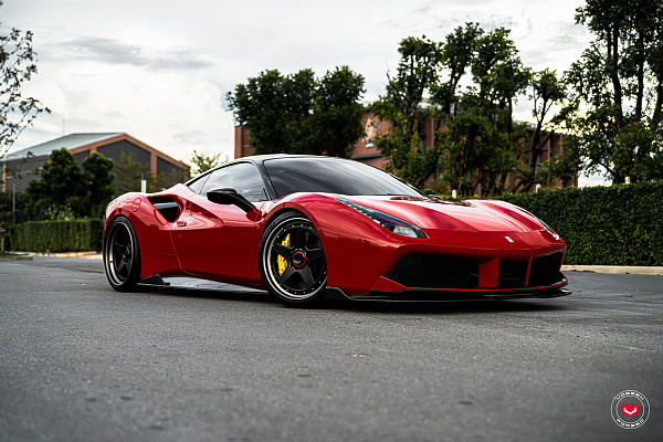 Фото дисков Vossen GEN-01 (3-Piece) Черный сатин на Ferrari 488