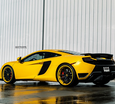 Фото дисков Strasse Wheels SV1 Deep Concave FS на McLaren 650S