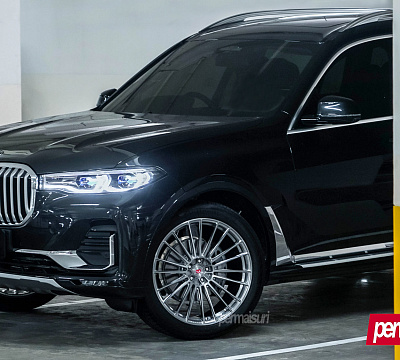 Фото дисков Vossen S17-04 на BMW X7 (G07)