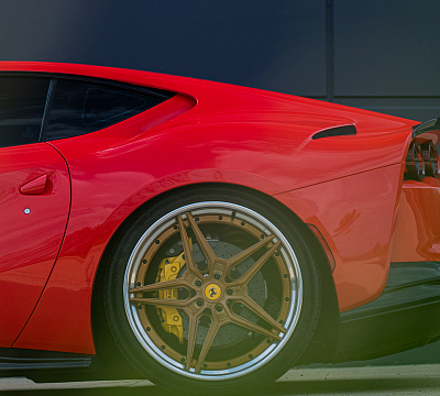 Фото дисков Brixton Forged VL2 на Ferrari 812