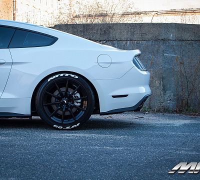 Фото дисков MRR M350 на Ford Mustang VI