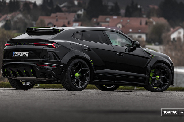 Фото дисков NOVITEC NL4 Черный глянец на Lamborghini Urus